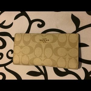 Coach cream bifold wallet